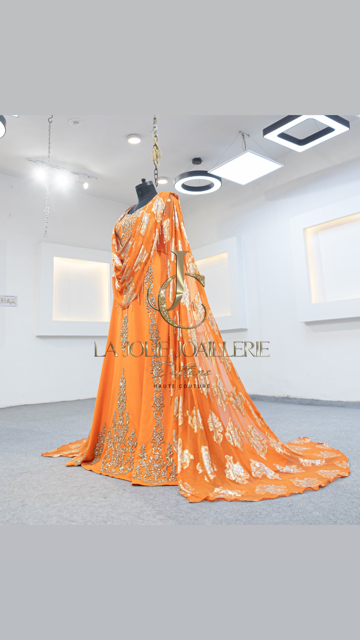 Chaouia Digne Millyssa 🧡🌅 - La Jolie Joaillerie Caftans