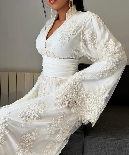 Takchita Zephyra 🪡 - La Jolie Joaillerie Caftans